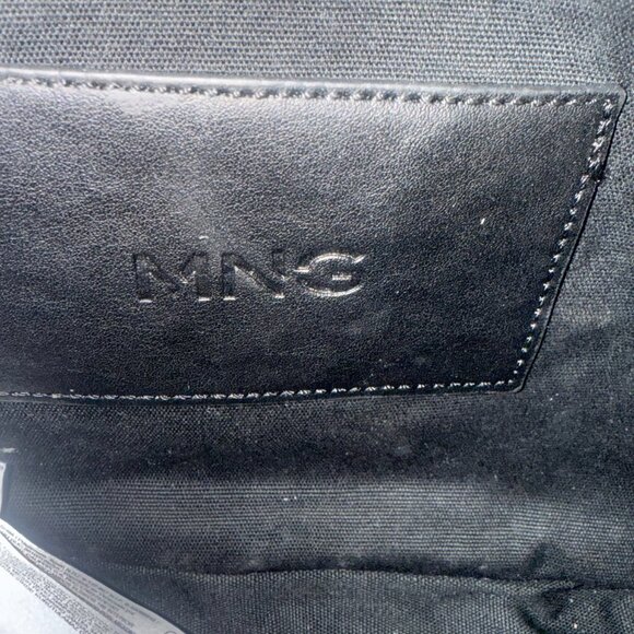 MNG Black Tweed with Gold Chain Strap - Picture 5 of 7